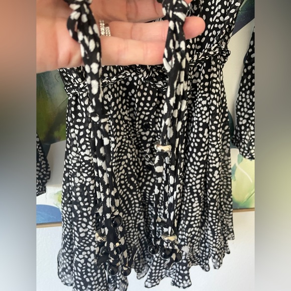 Zara black and white flounced hem dress - Picture 9 of 10